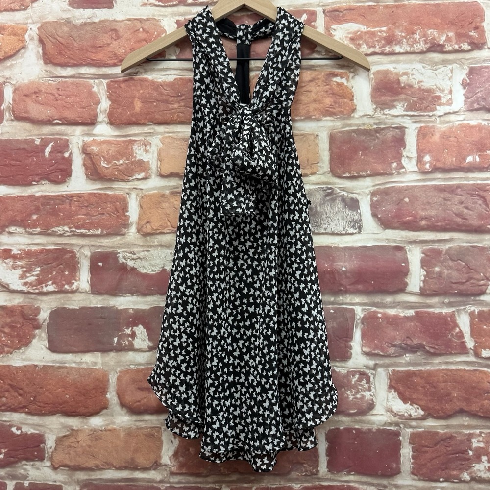 Bisou Bisou Tunic Top Women's Large Black White Butterflies Sheer Casual Shirt
